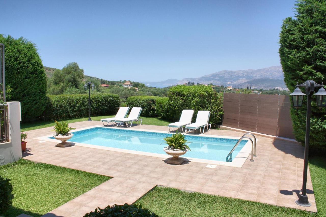 Traditional Villa Mandola Livathos  Bagian luar foto